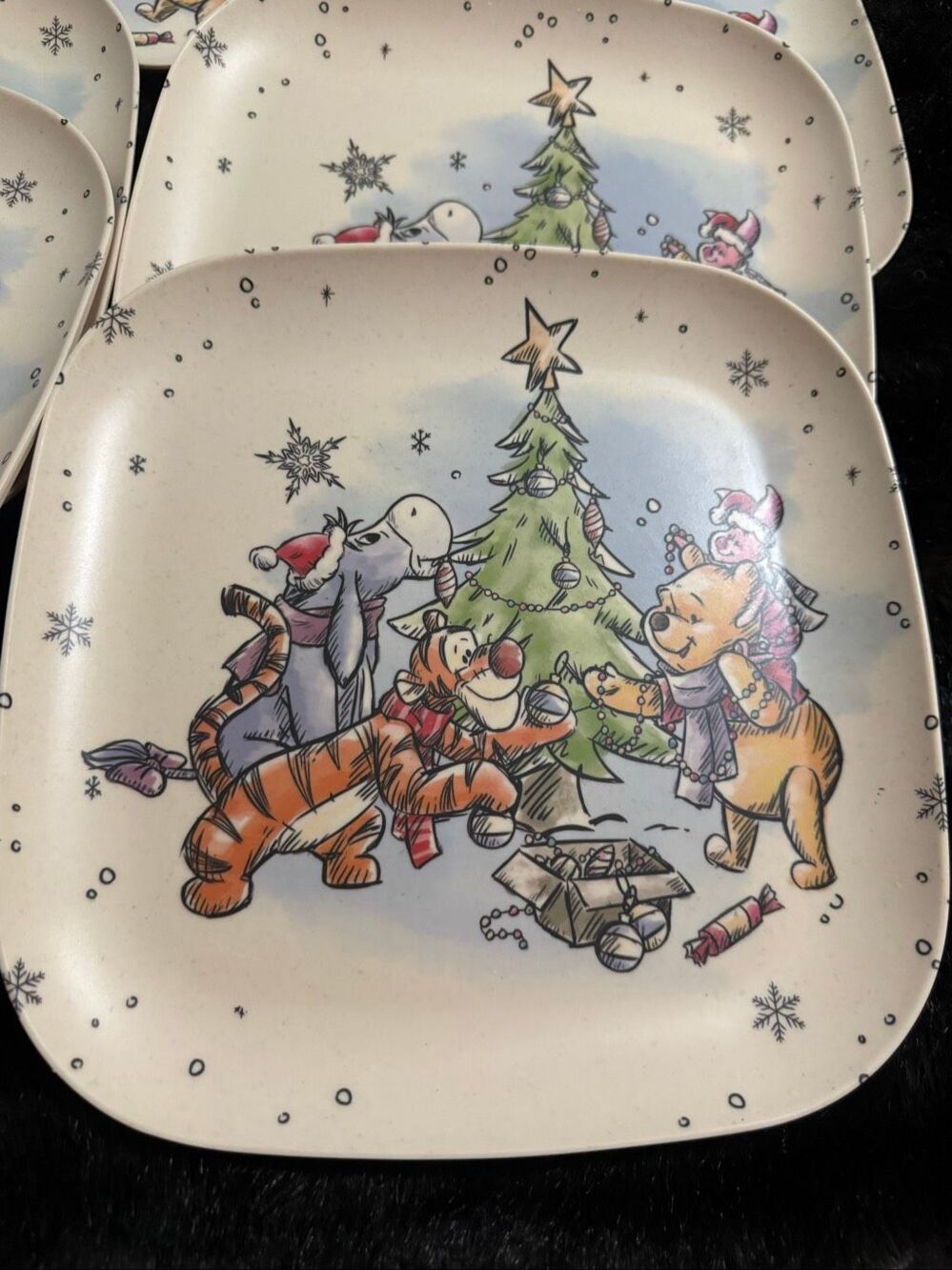 SET OF 8 Disney Winnie The Pooh And Friends Christmas Melamine 10” Plates